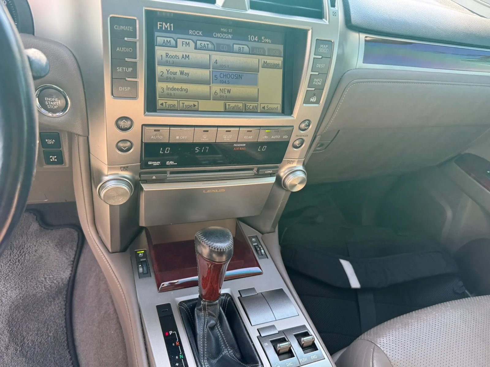 Used 2010 Lexus GX 460 AWD/4WD image 23