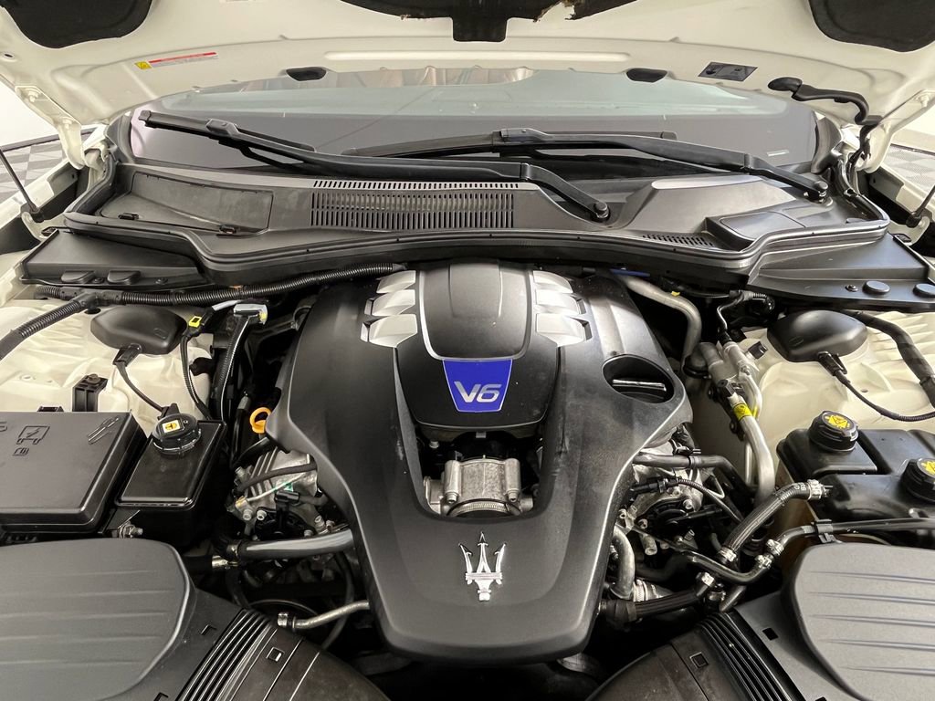 Used 2017 Maserati Quattroporte S GranLusso Q4 image 18