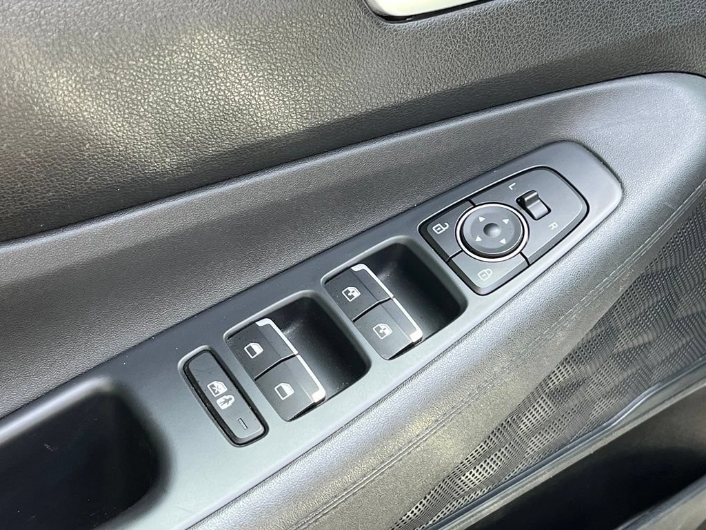 Used 2021 Hyundai Santa Fe SEL AWD/4WD image 18