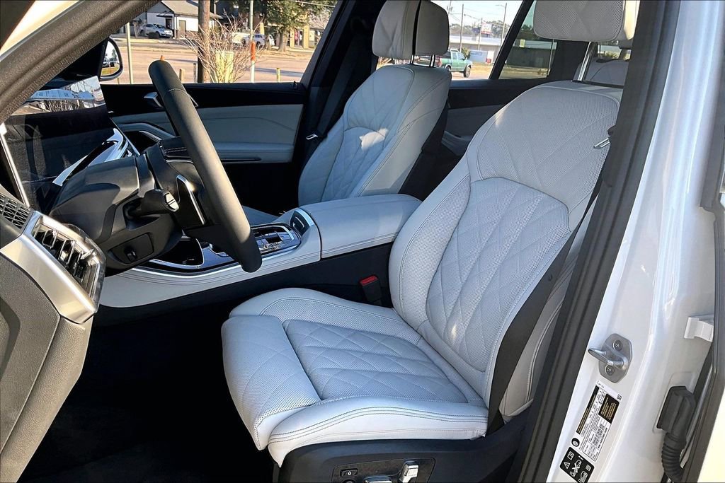 Certified 2026 BMW X5 xDrive40i w/ Climate Comfort Package image 18