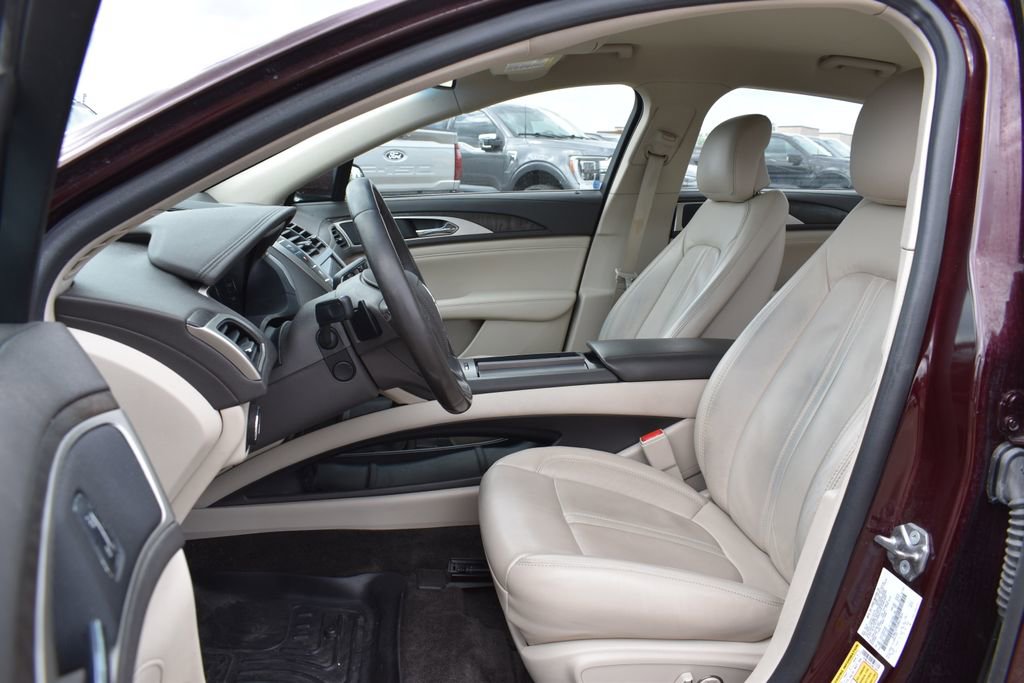 Used 2018 Lincoln MKZ Select w/ Select Plus Package FWD image 7