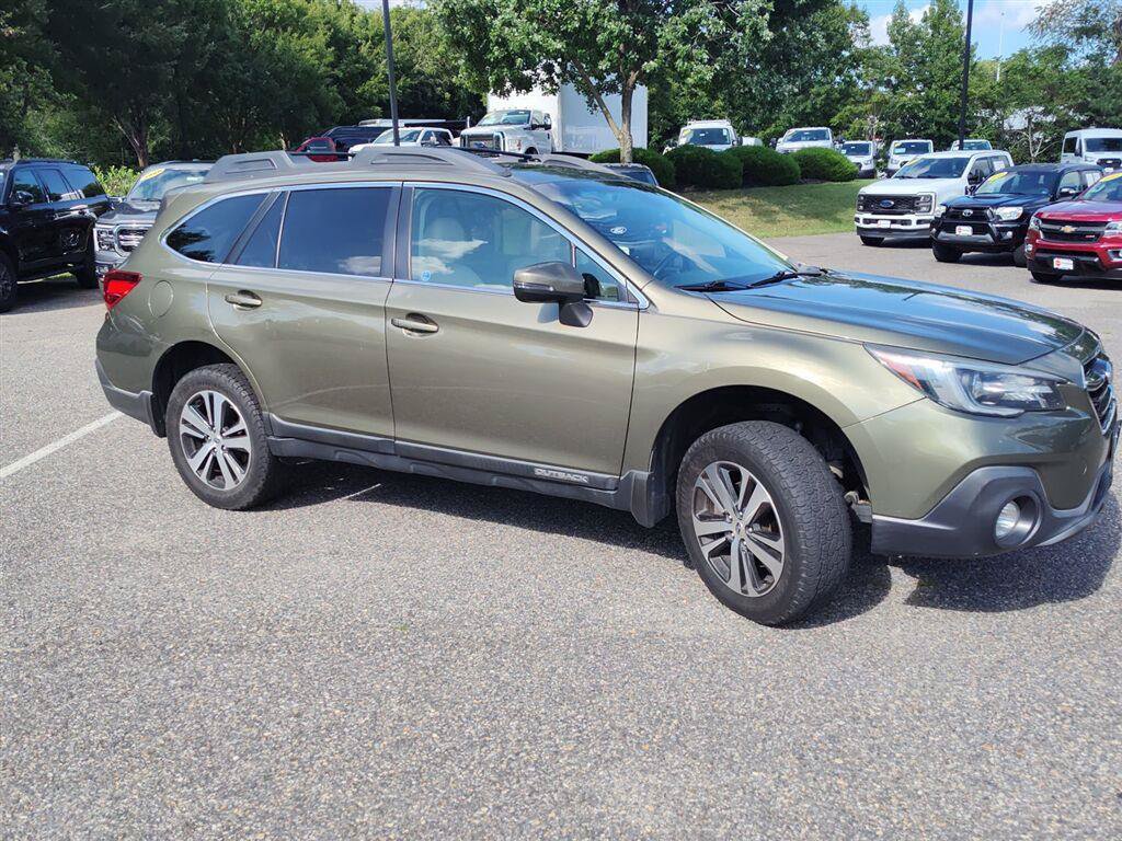 Used 2019 Subaru Outback 3.6R Limited AWD/4WD image 2