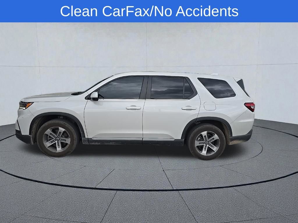 Used 2025 Honda Pilot EX-L image 2