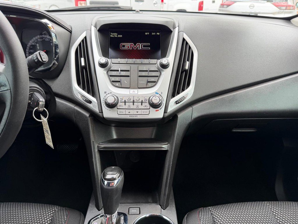 Used 2017 GMC Terrain SLE FWD image 24