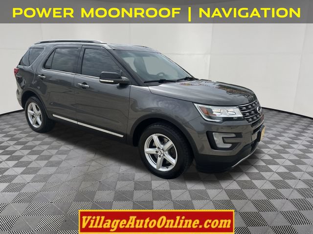 Used 2016 Ford Explorer XLT w/ Equipment Group 201A AWD/4WD image 4