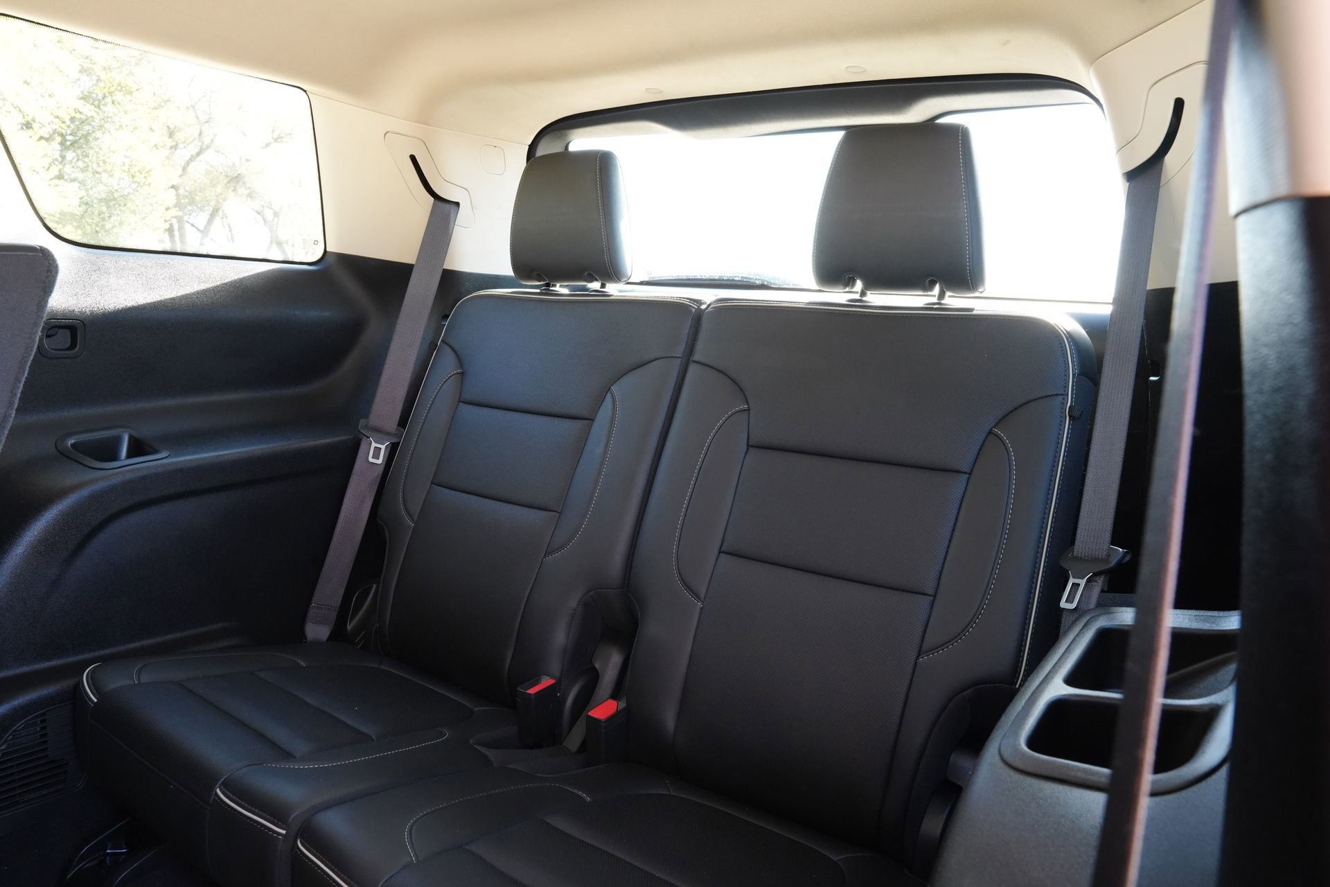 Used 2023 GMC Acadia Denali image 21