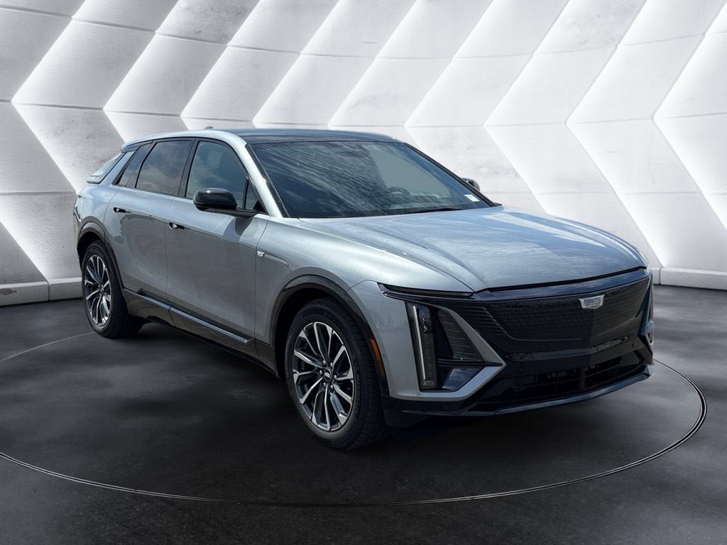 New 2027 Cadillac Lyriq Premium Sport RWD image 7