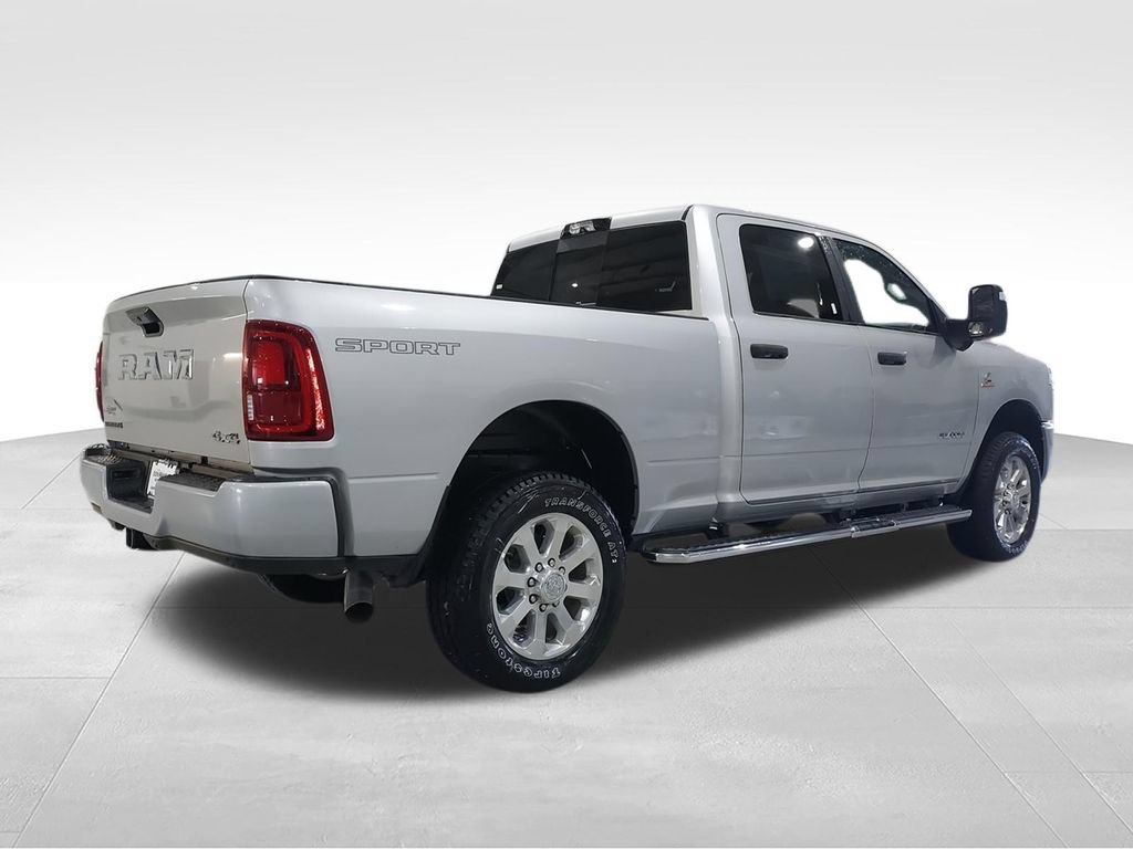 New 2026 RAM 2500 Big Horn AWD/4WD image 8