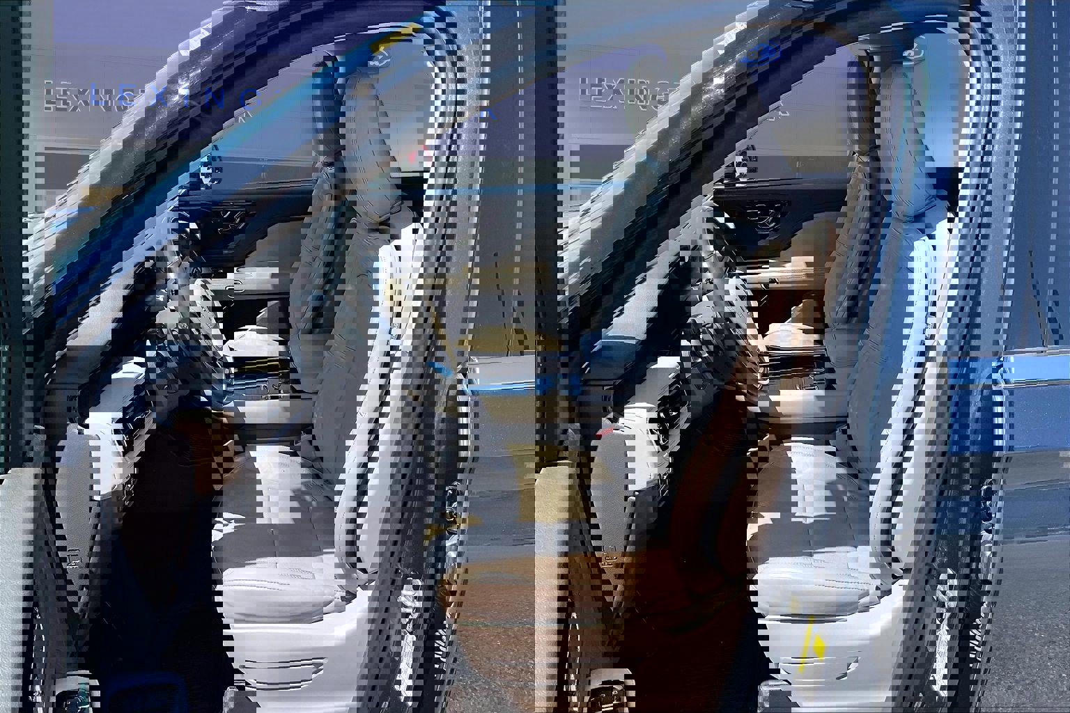 Used 2023 Lincoln Aviator Grand Touring w/ Equipment Group 301A image 20