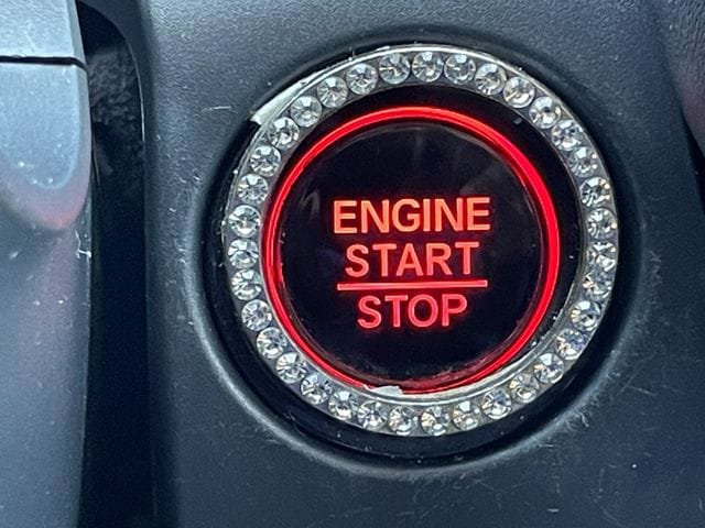 Certified 2025 Honda HR-V LX image 21