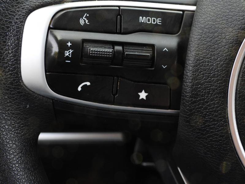 Used 2023 Kia Sportage LX image 64