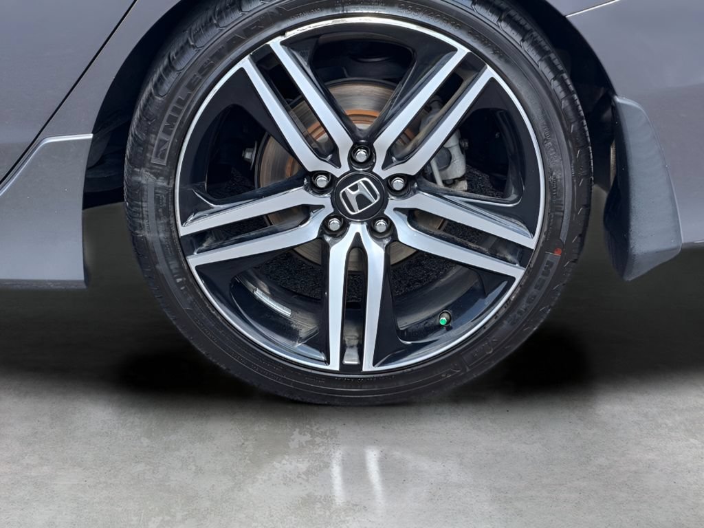 Used 2017 Honda Accord Sport image 9