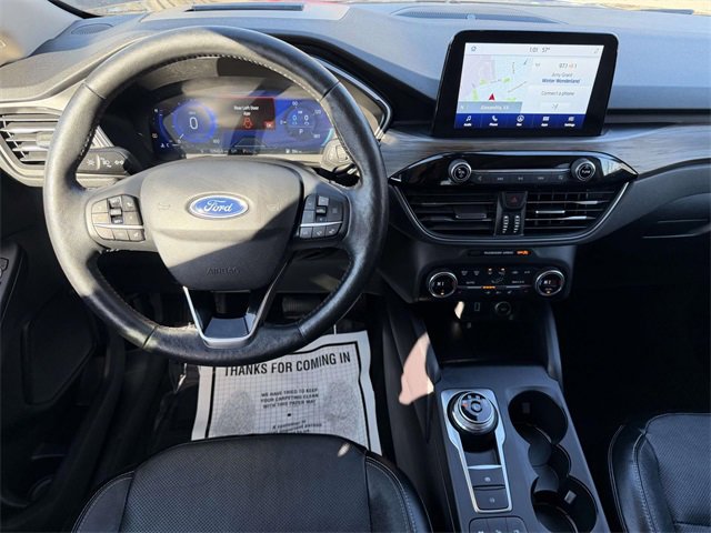 Used 2020 Ford Escape Titanium image 2