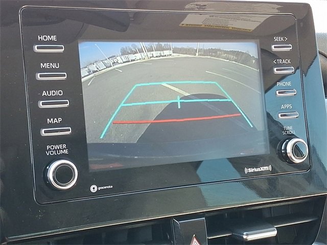 Used 2023 Toyota Camry SE image 14