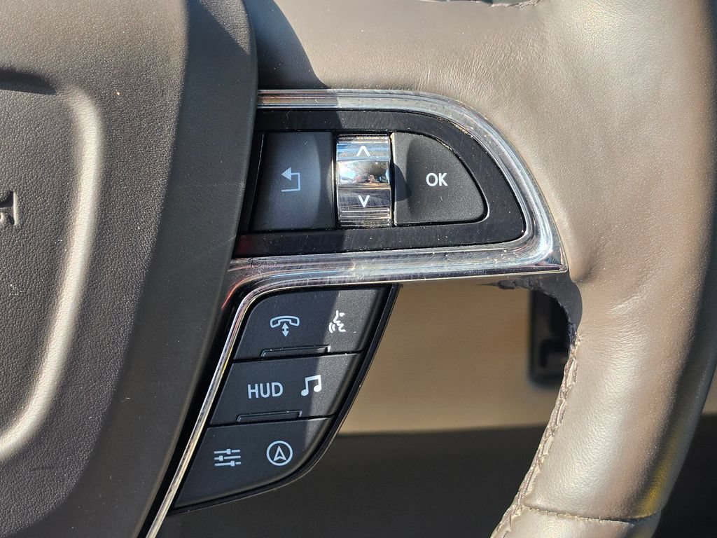 Used 2022 Lincoln Navigator Reserve AWD/4WD image 21