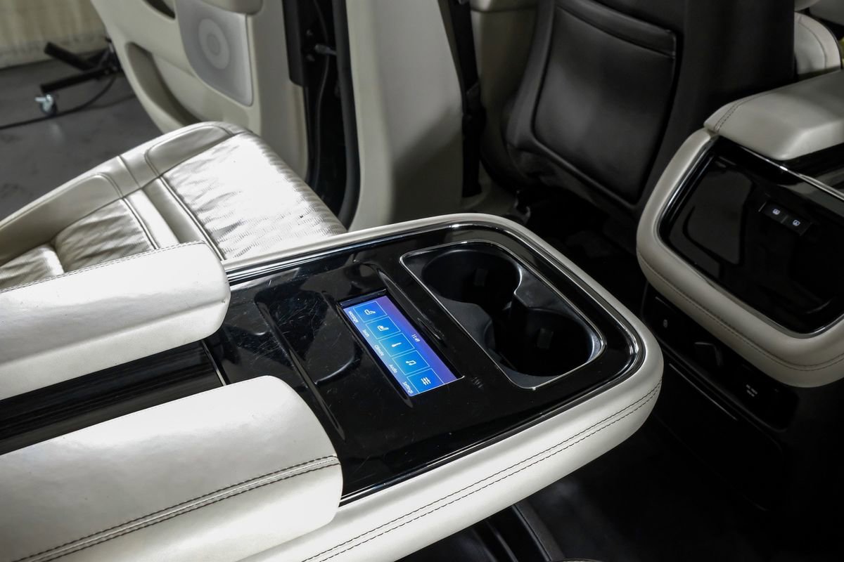 Used 2022 Lincoln Navigator Black Label image 31