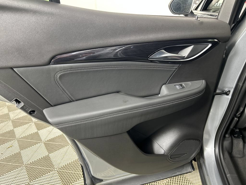 Used 2023 Buick Envision Essence w/ Technology Package I AWD/4WD image 16