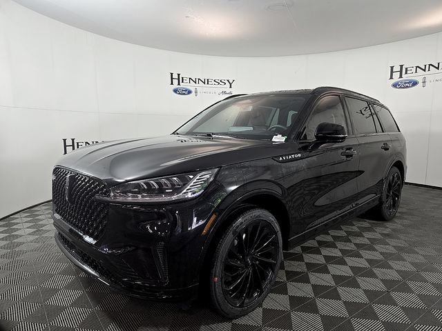 New 2026 Lincoln Aviator Reserve w/ Jet Appearance Package AWD/4WD image 2