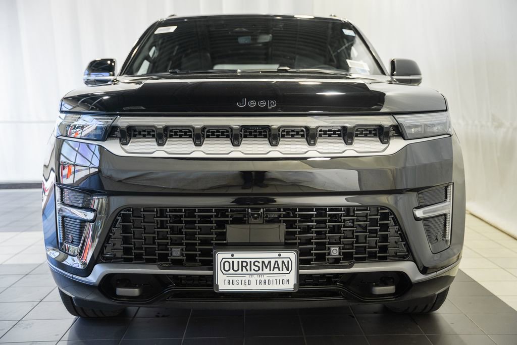 New 2026 Jeep Grand Wagoneer L 4WD image 2