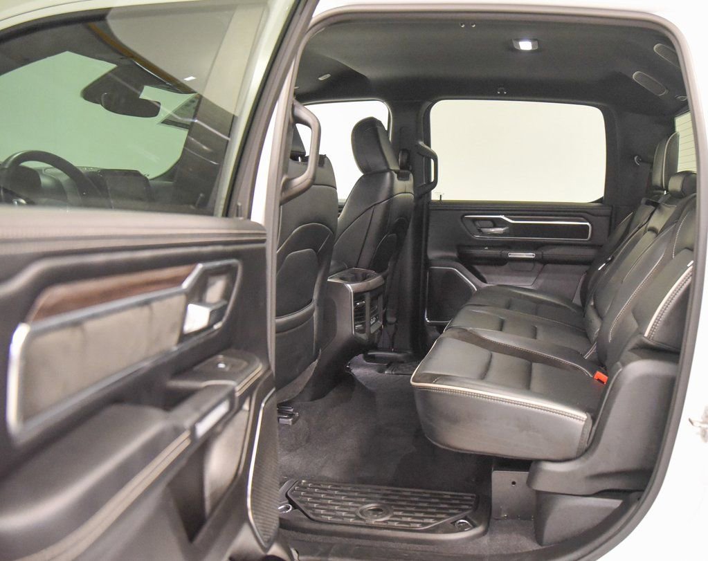 Used 2025 RAM 1500 Laramie image 14