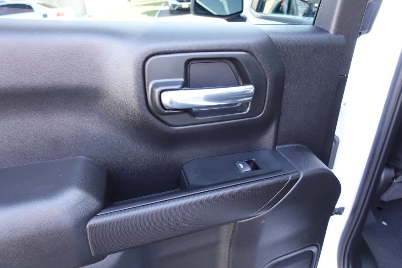 Used 2024 Chevrolet Silverado 1500 Custom w/ Rally Edition AWD/4WD image 23
