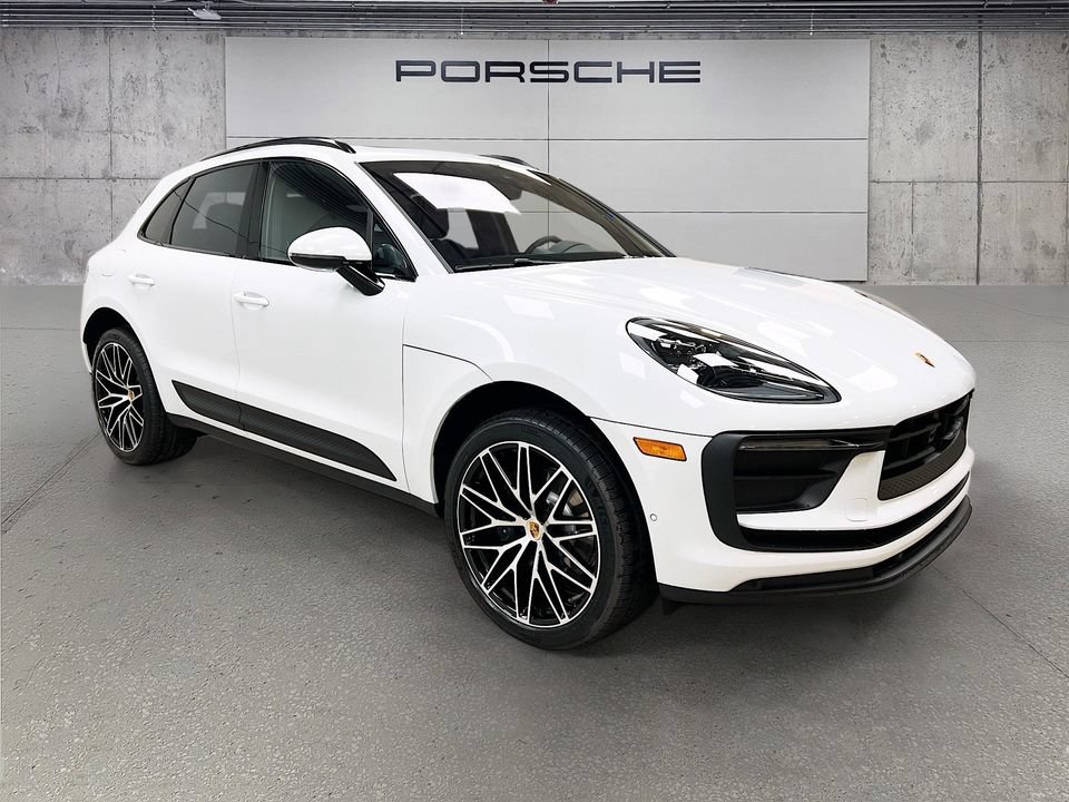 New 2026 Porsche Macan AWD/4WD image 7