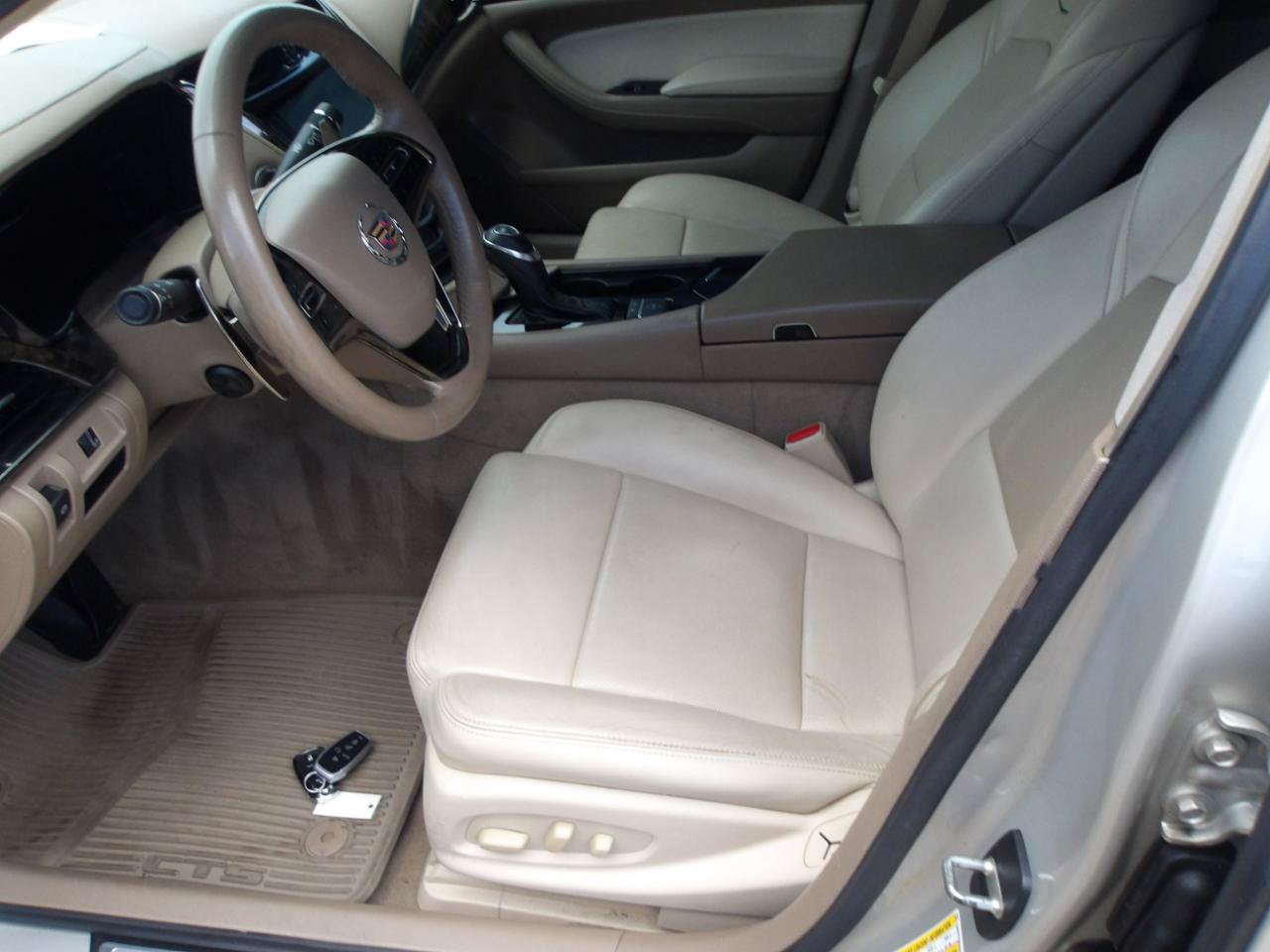 Used 2014 Cadillac CTS Luxury RWD image 19