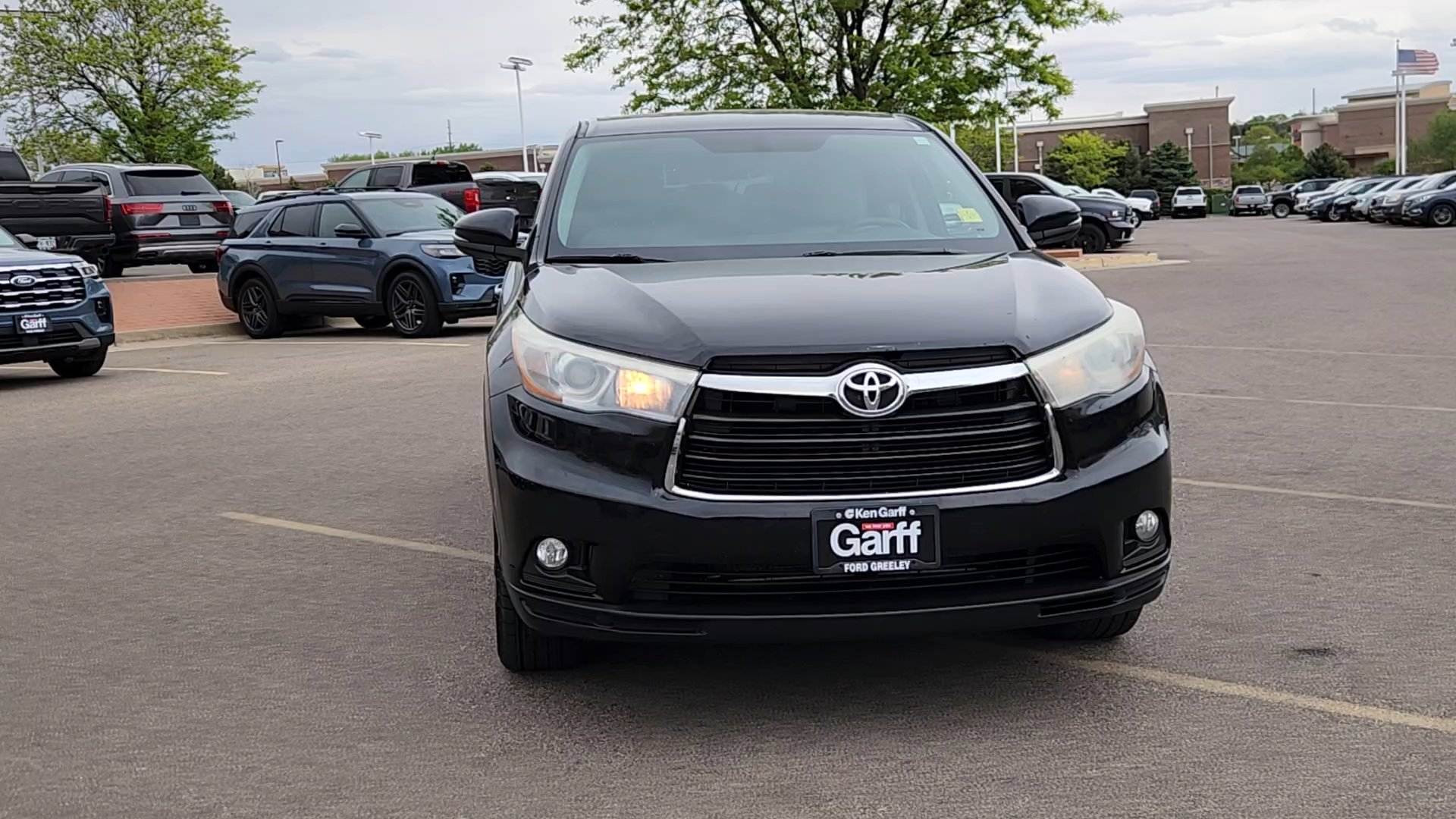 Used 2015 Toyota Highlander Plus AWD/4WD image 5