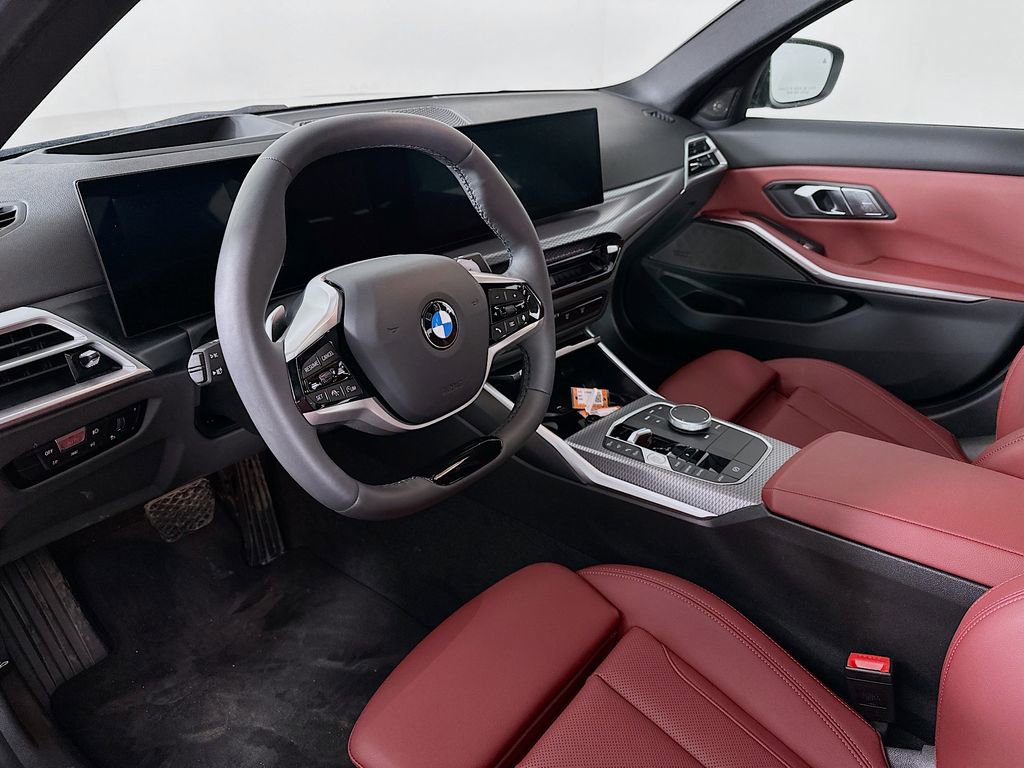 Used 2025 BMW 330i xDrive Sedan w/ Premium Package image 13