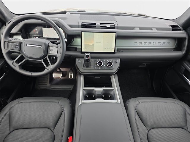 New 2025 Land Rover Defender 130 X image 9