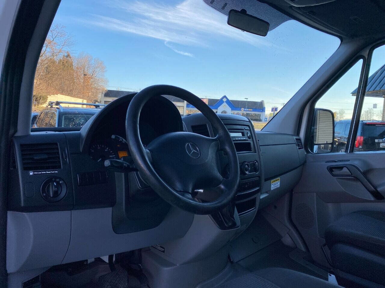 Used 2012 Mercedes-Benz Sprinter 3500 image 10