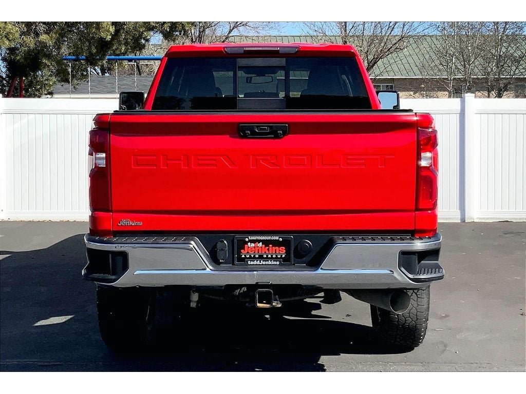 Used 2020 Chevrolet Silverado 3500 LTZ AWD/4WD image 4