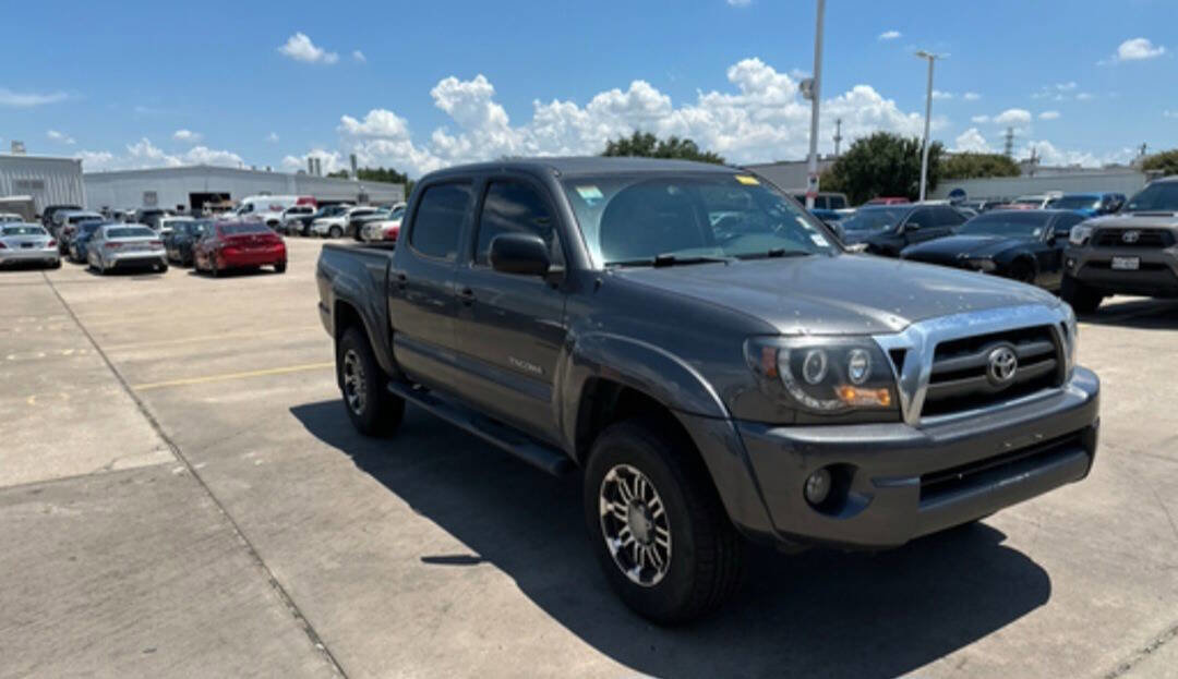 Used 2009 Toyota Tacoma PreRunner image 1