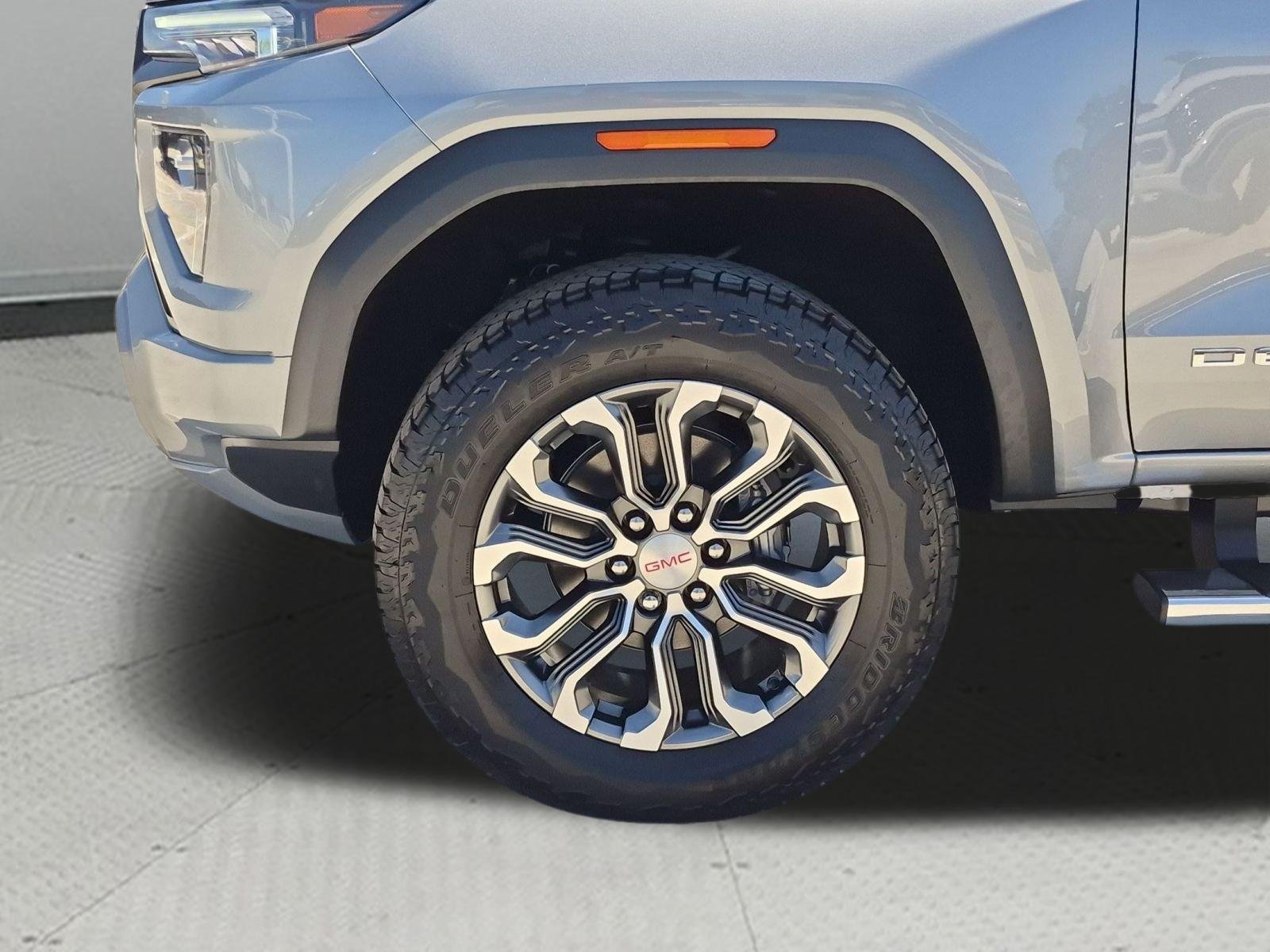 New 2026 GMC Canyon Denali AWD/4WD image 33