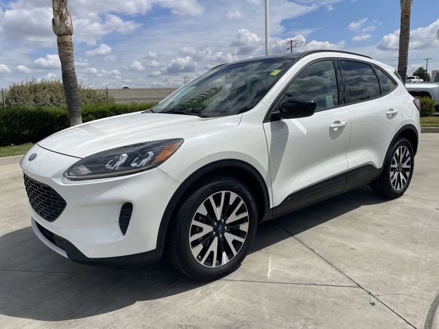 Used 2020 Ford Escape SE Sport AWD/4WD image 1