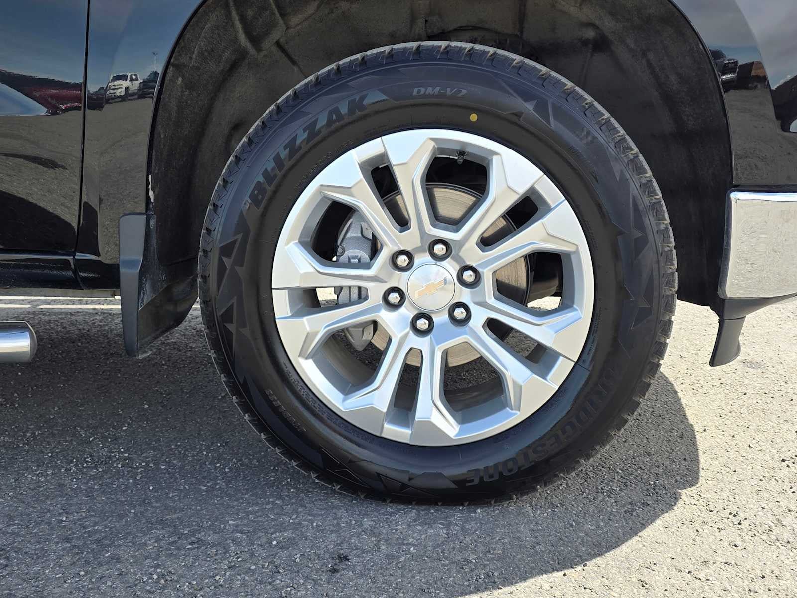 Used 2023 Chevrolet Silverado 1500 LTZ AWD/4WD image 10