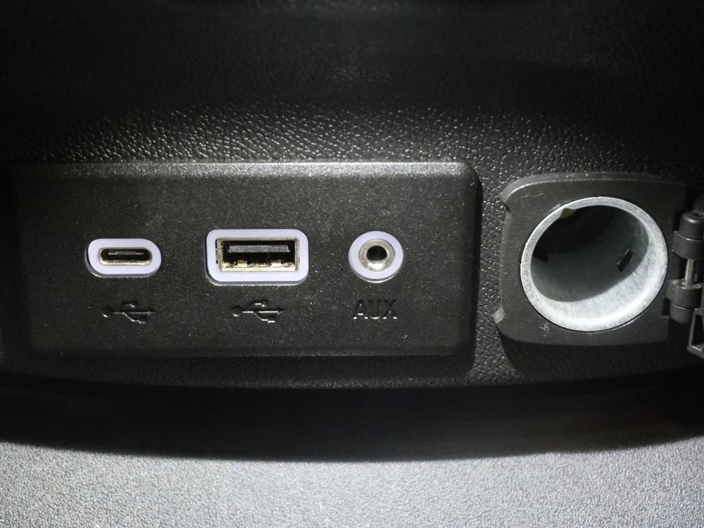 Used 2023 Chevrolet Malibu LT image 21