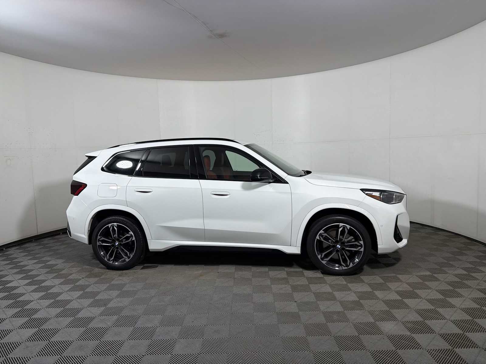 Certified 2023 BMW X1 xDrive28i w/ M Sport Package AWD/4WD image 7