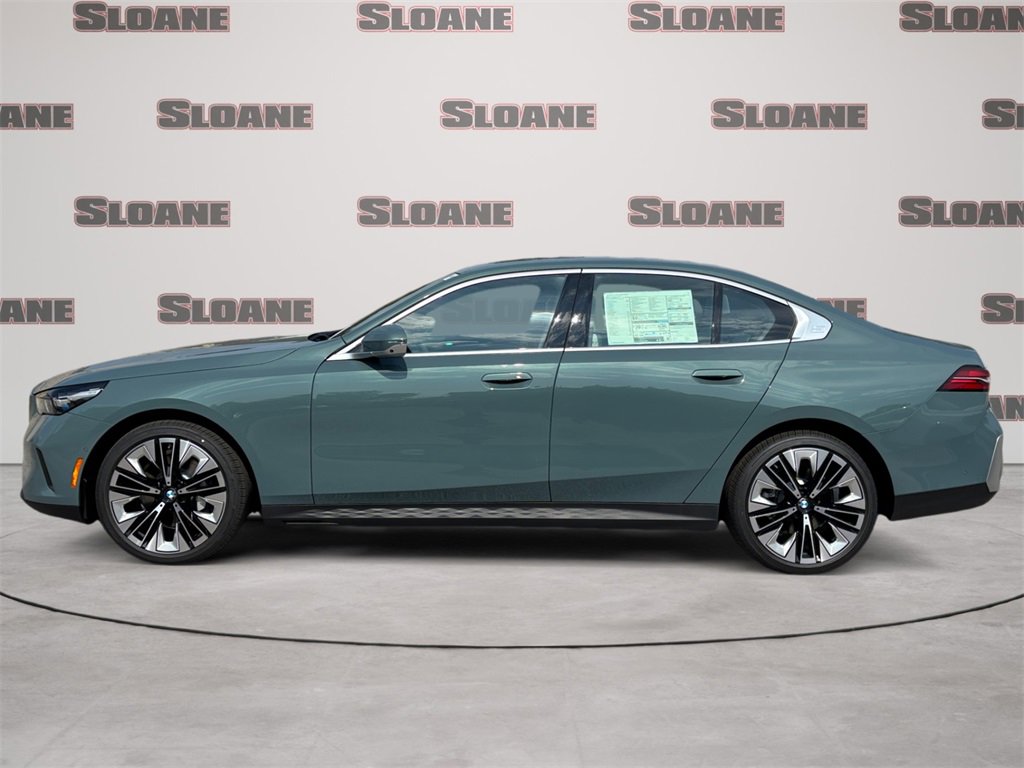 New 2026 BMW 530i xDrive image 2