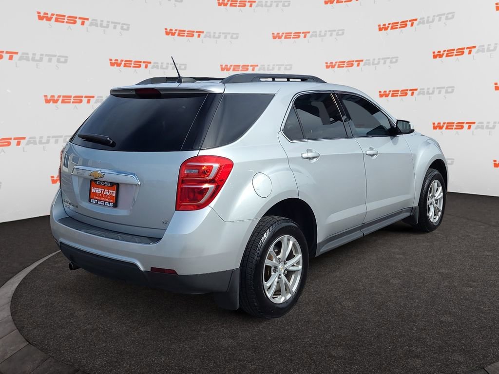 Used 2017 Chevrolet Equinox LT w/ Convenience Package AWD/4WD image 5