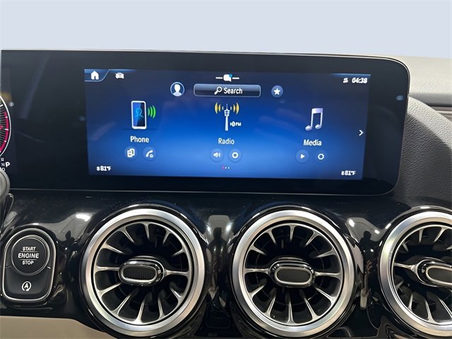 Used 2025 Mercedes-Benz GLA 250 4MATIC image 20