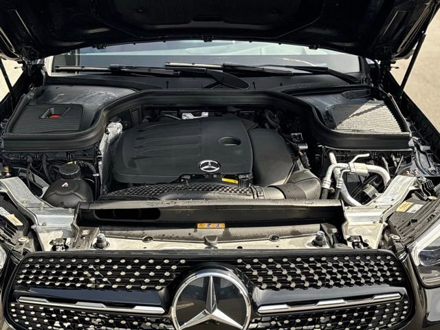 Used 2023 Mercedes-Benz GLC 300 4MATIC Coupe image 73