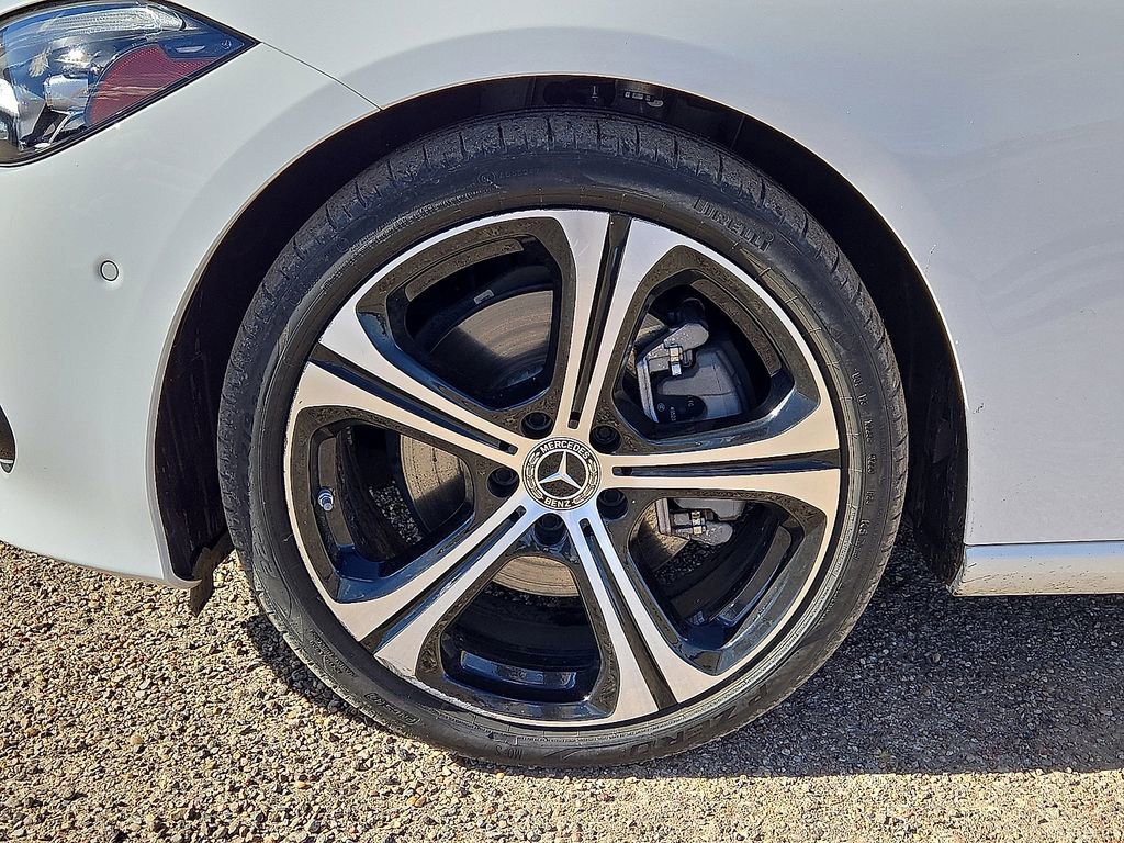 Used 2024 Mercedes-Benz C 300 Sedan image 10