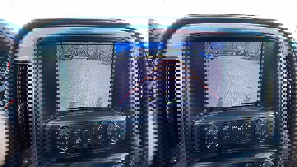 Used 2015 Chevrolet Silverado 1500 High Country w/ High Country Premium Package image 32