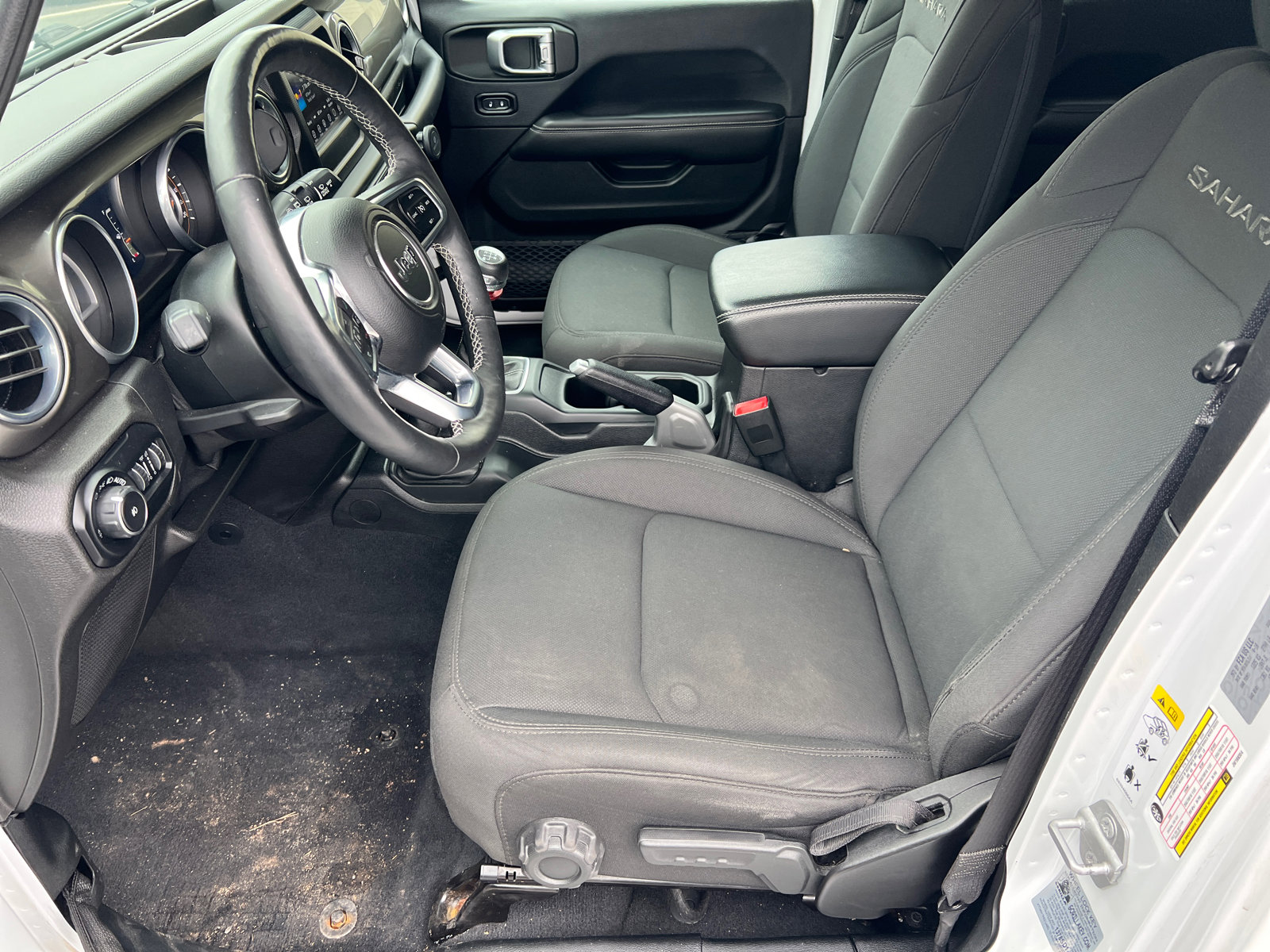 Used 2018 Jeep Wrangler Unlimited Sahara w/ LED Lighting Group image 9