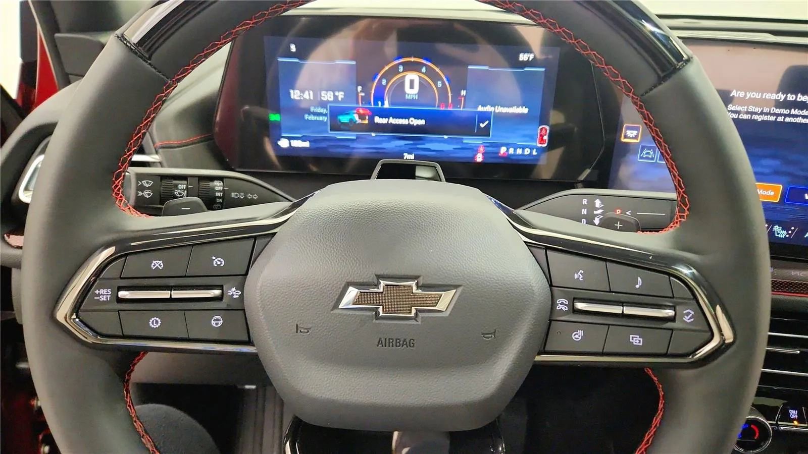 New 2026 Chevrolet Traverse RS FWD image 25