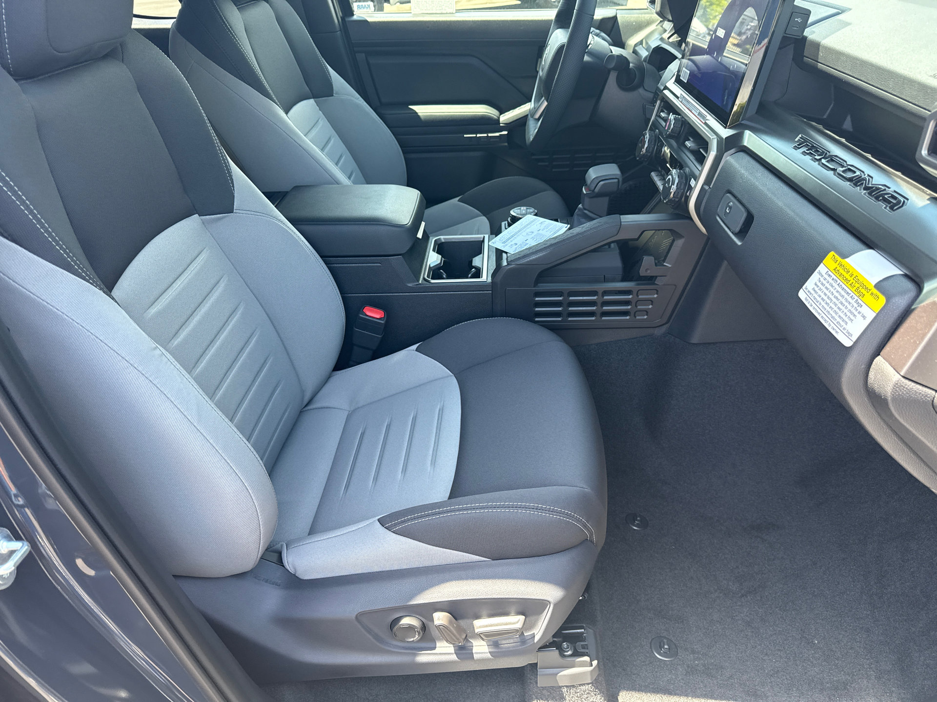 New 2026 Toyota Tacoma TRD Off-Road AWD/4WD image 12