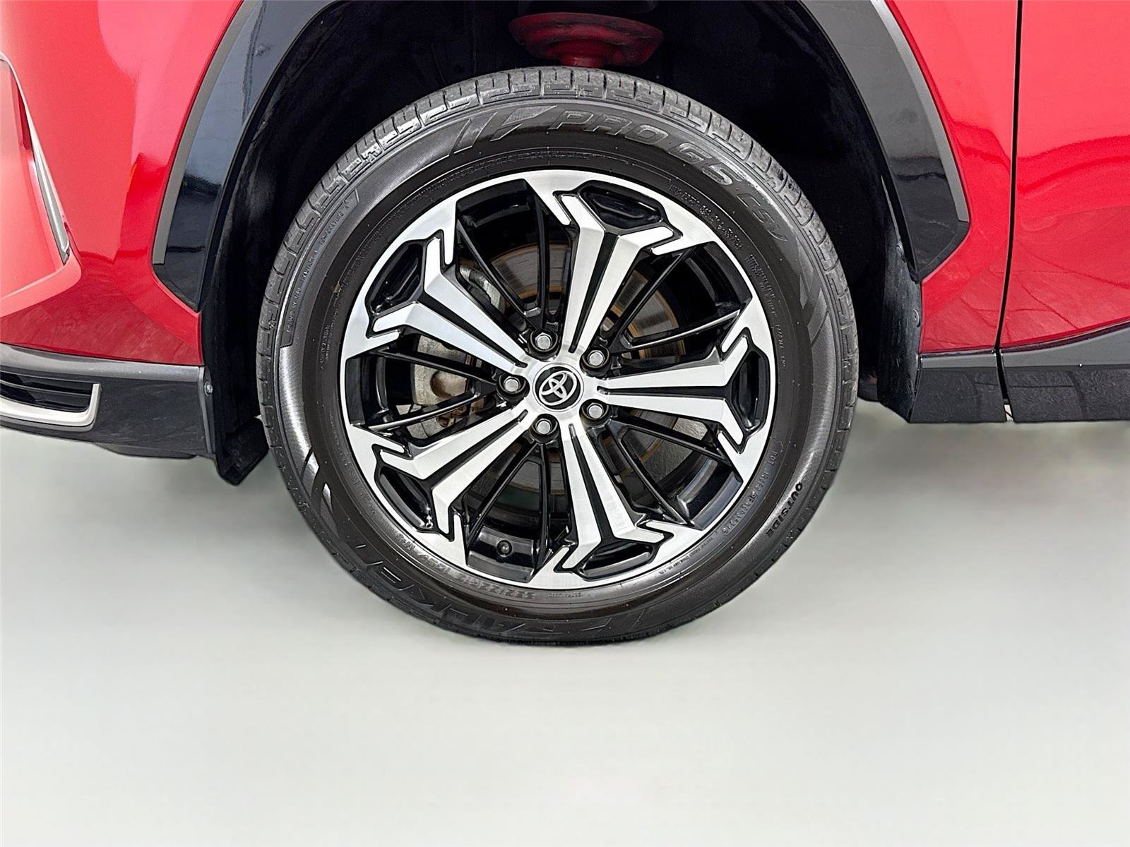 Used 2022 Toyota RAV4 XSE AWD/4WD image 31