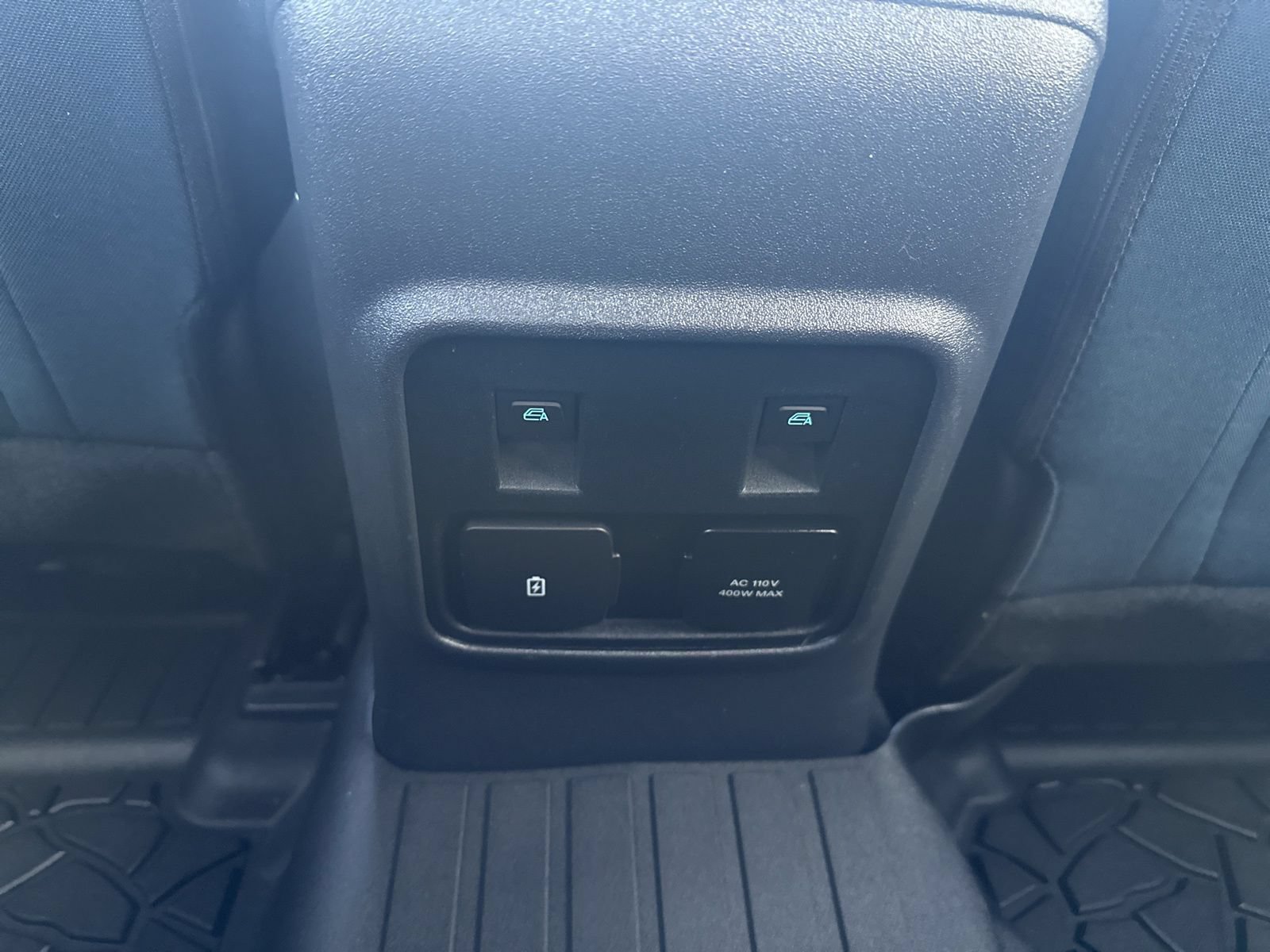 Used 2023 Ford Bronco Outer Banks AWD/4WD image 25