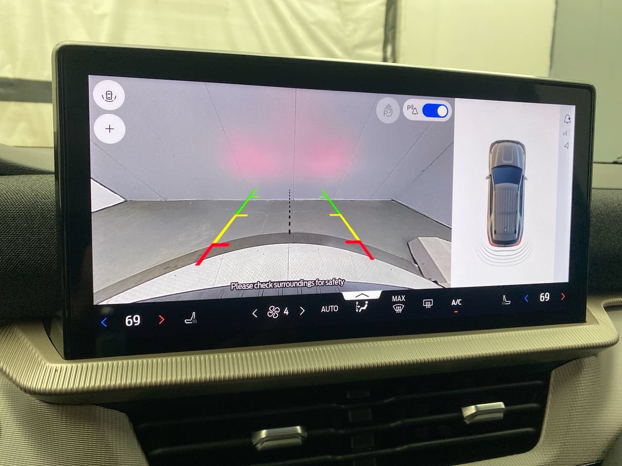 New 2026 Ford Explorer Active AWD/4WD image 18